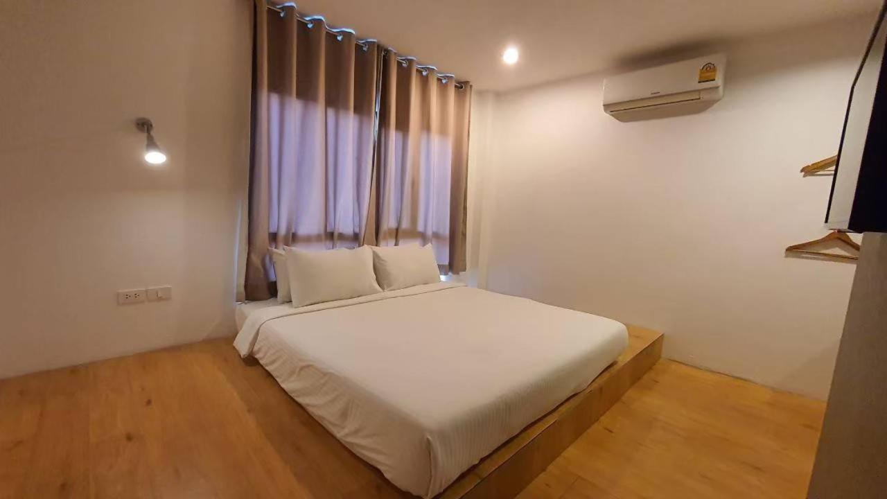 Srianunt Boutique Hotel Buriram Cameră foto
